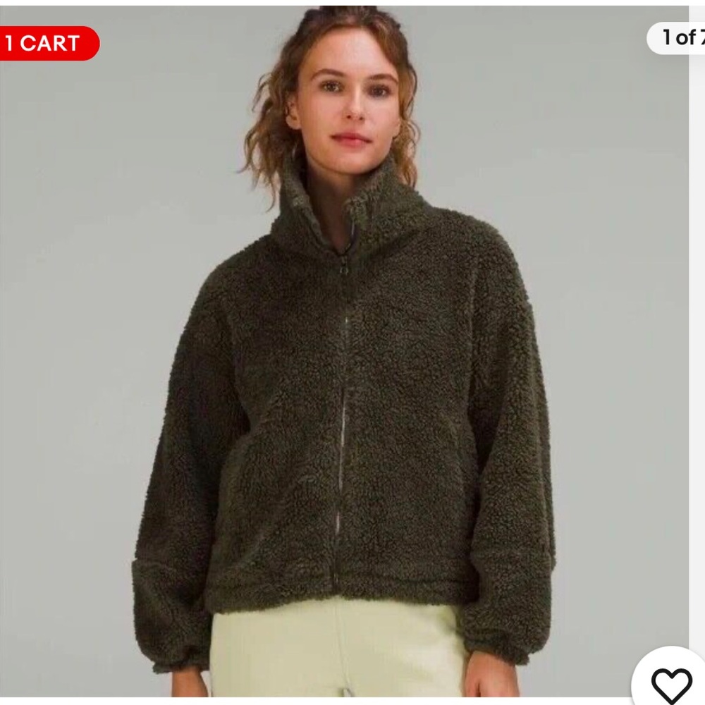 Full zip cinchable fleece funnel neck